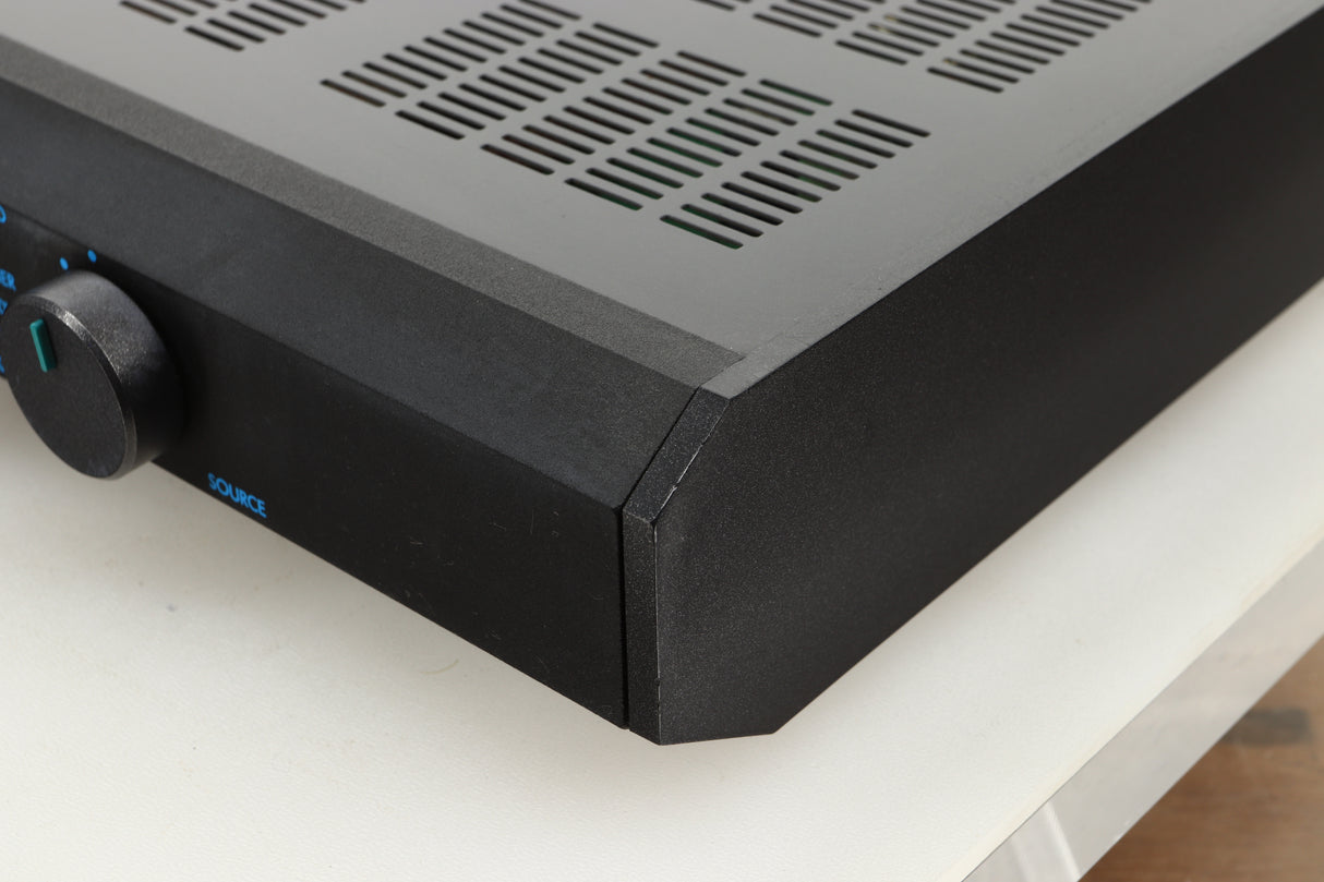 Front right corner view of a used Musical Fidelity B1 Integrated Amplifier