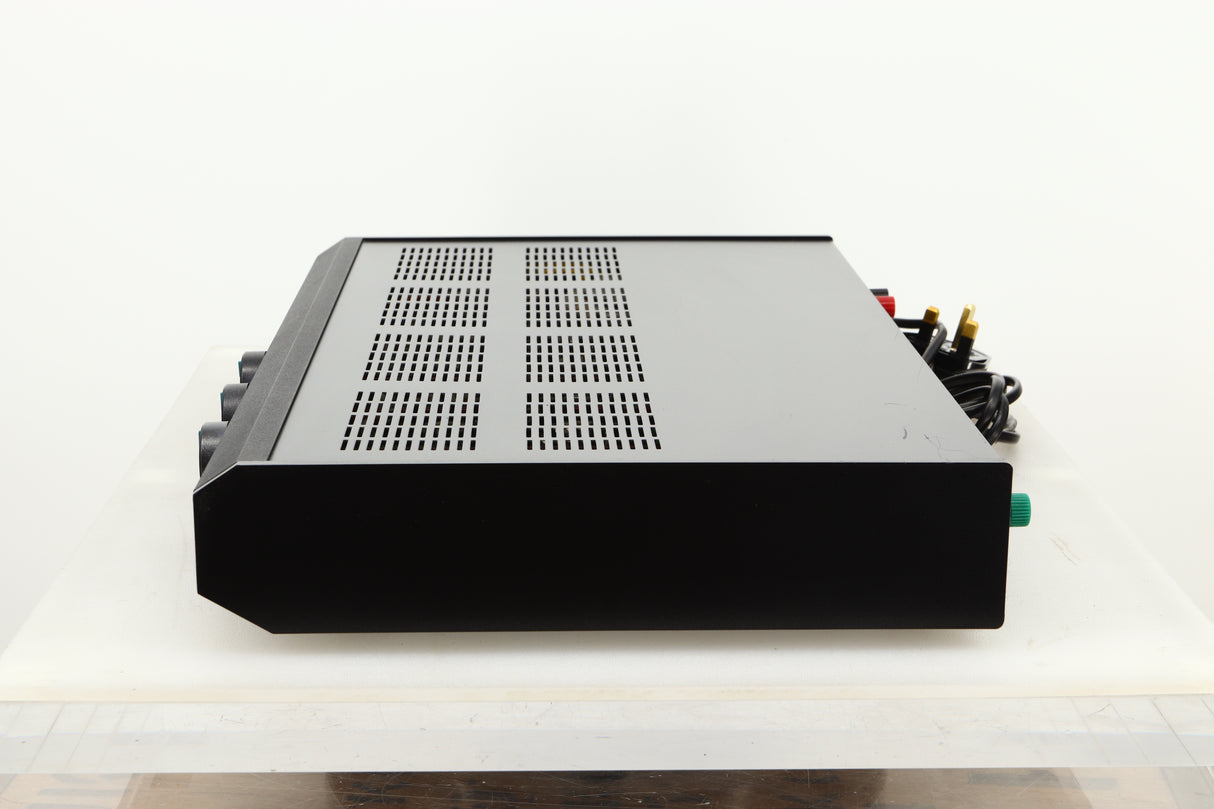 Side view of a used Musical Fidelity B1 Integrated Amplifier
