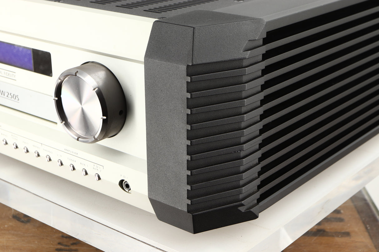 Front right corner view of a used Musical Fidelity KW250S Integrated System