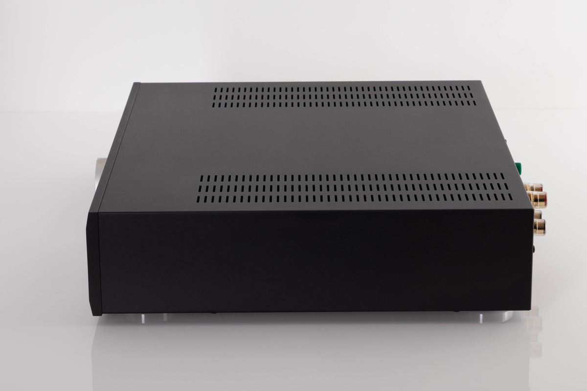 Side view of a used Musical Fidelity M3si Integrated Amplifier in Black
