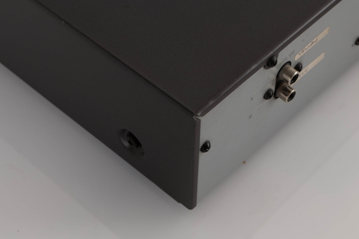 Rear right corner of a used NAD 5425 CD Player