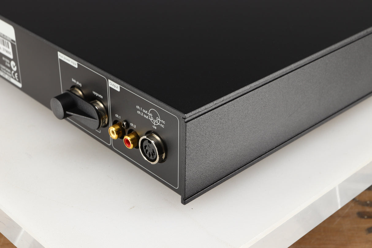 Rear left corner of a used Naim CD5X CD Player in a black finish