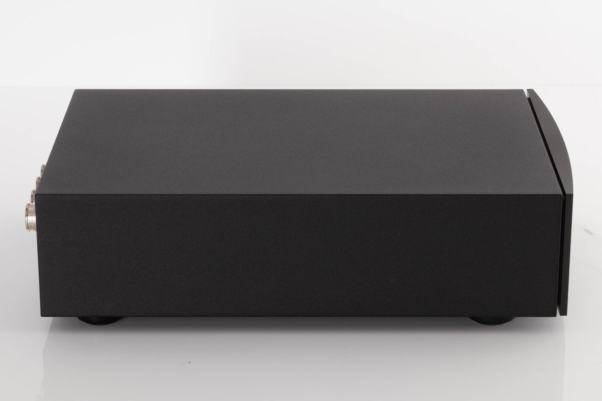 Left side view of a used Naim Hicap DR Power Supply in a Black finish