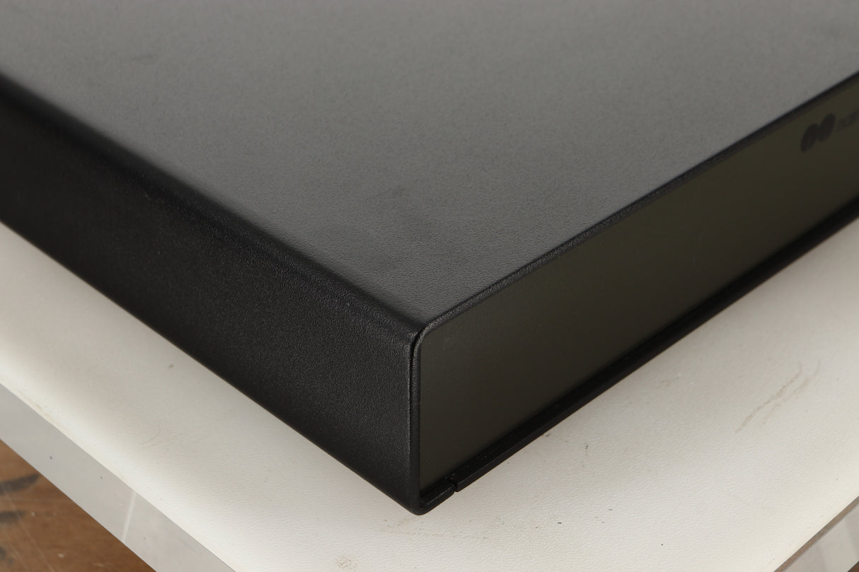 Front left corner view of a used Naim NAP90/3 Power Amplifier