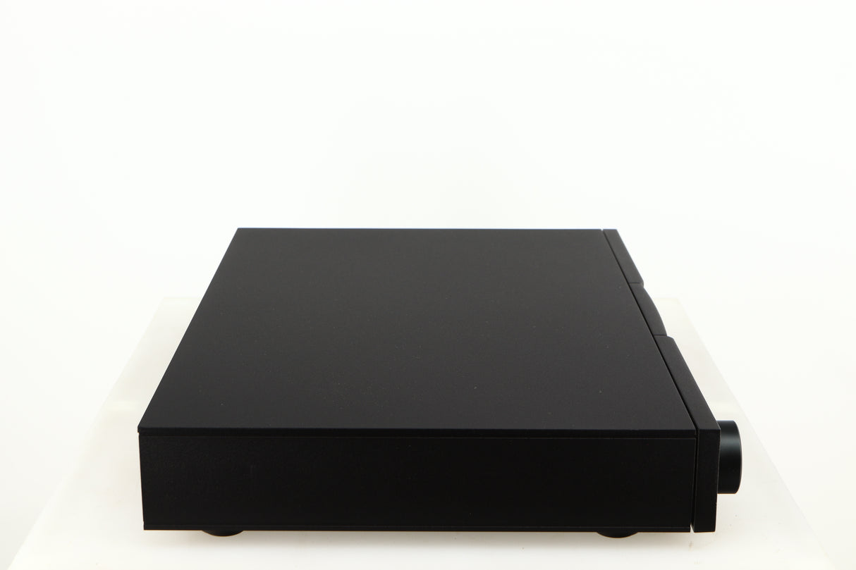 Left side view of a used Naim Nait 5si Integrated Amplifier in a black finish