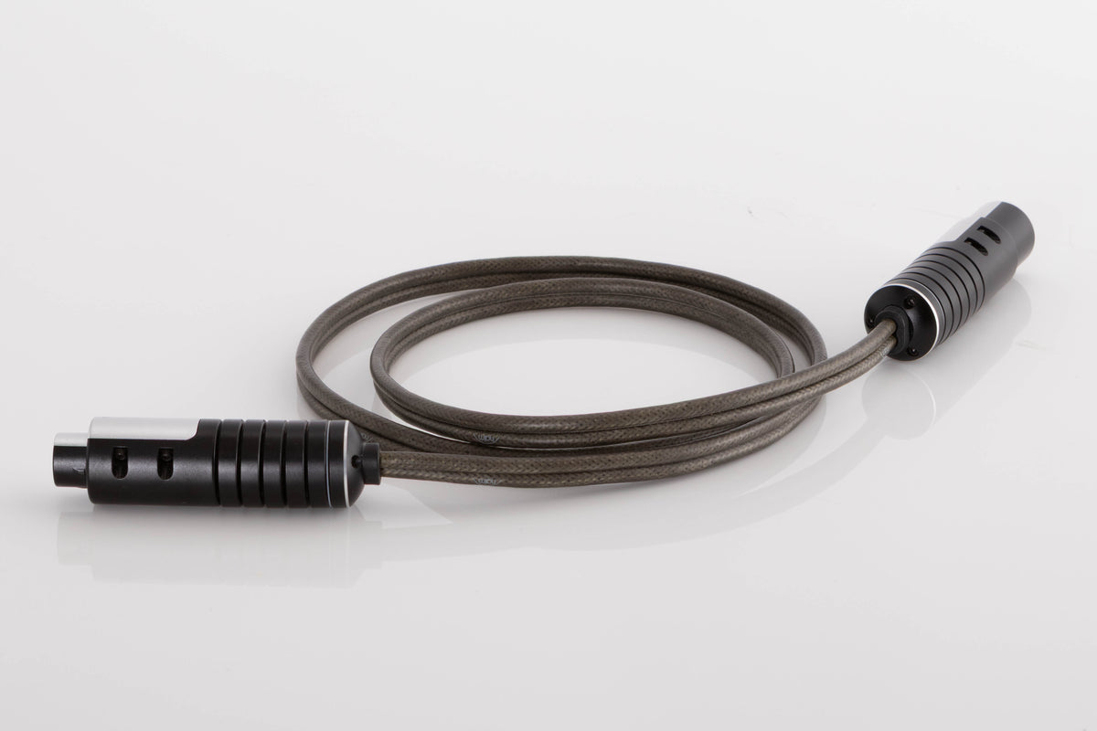 Rear right angle of a used Naim Super Lumina 4 PIN DIN-XLR 1.0m Interconnect Cable