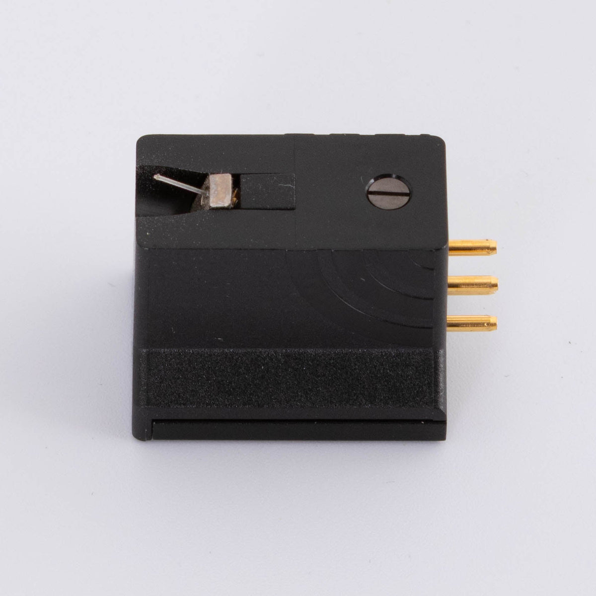 Right side view of a used Ortofon Quintet Black S MC Cartridge