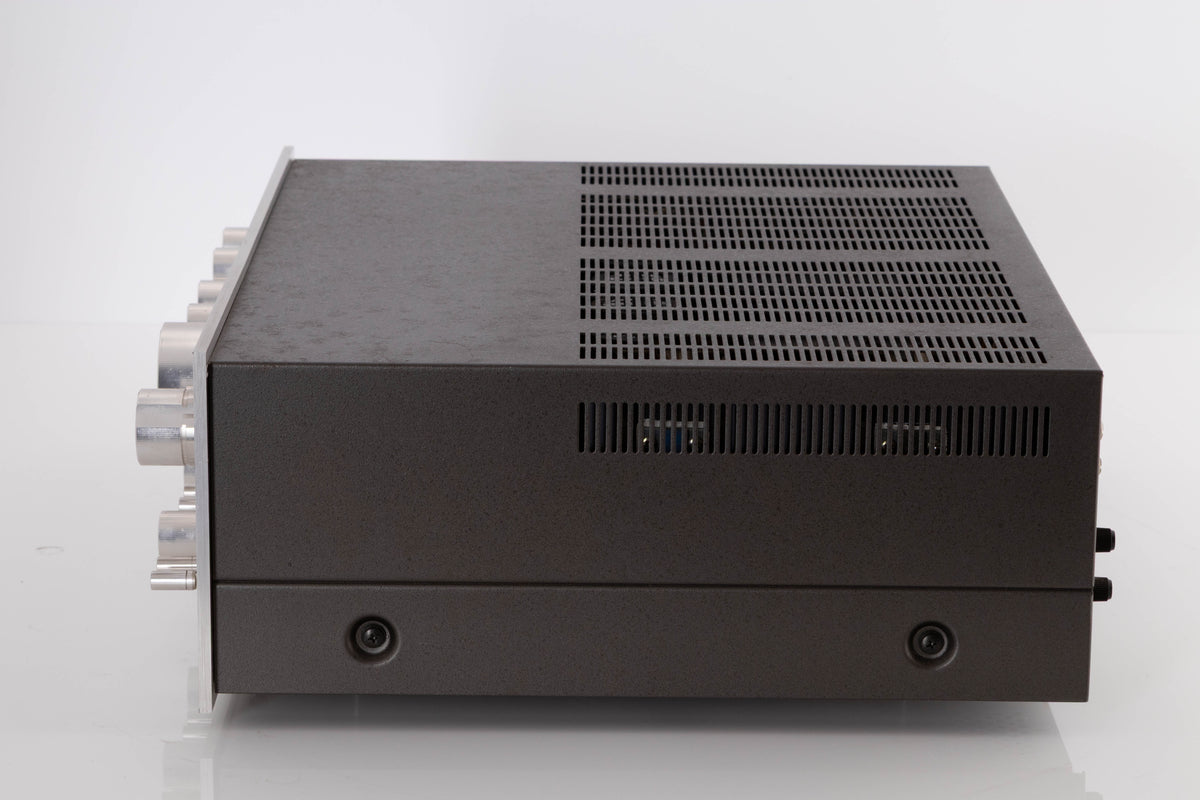 Side view of a used Pioneer SA-8500 II Integrated Amplifier