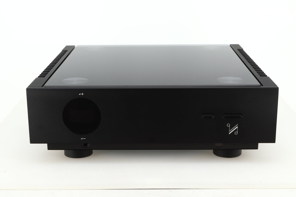 Front view of a used Quad Artera Pre Amplifier in black finish