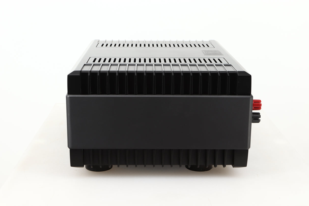 Side view of a used Quad Elite QSP Power Amplifier