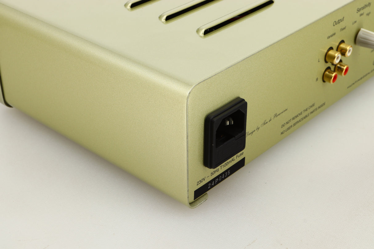 Rear left corner view of a used Quad QC Twenty Four P Phonostage