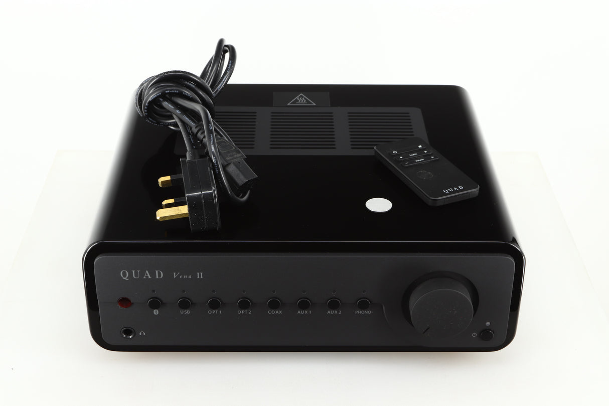 Quad Vena II Integrated Amplifier - Gloss Black