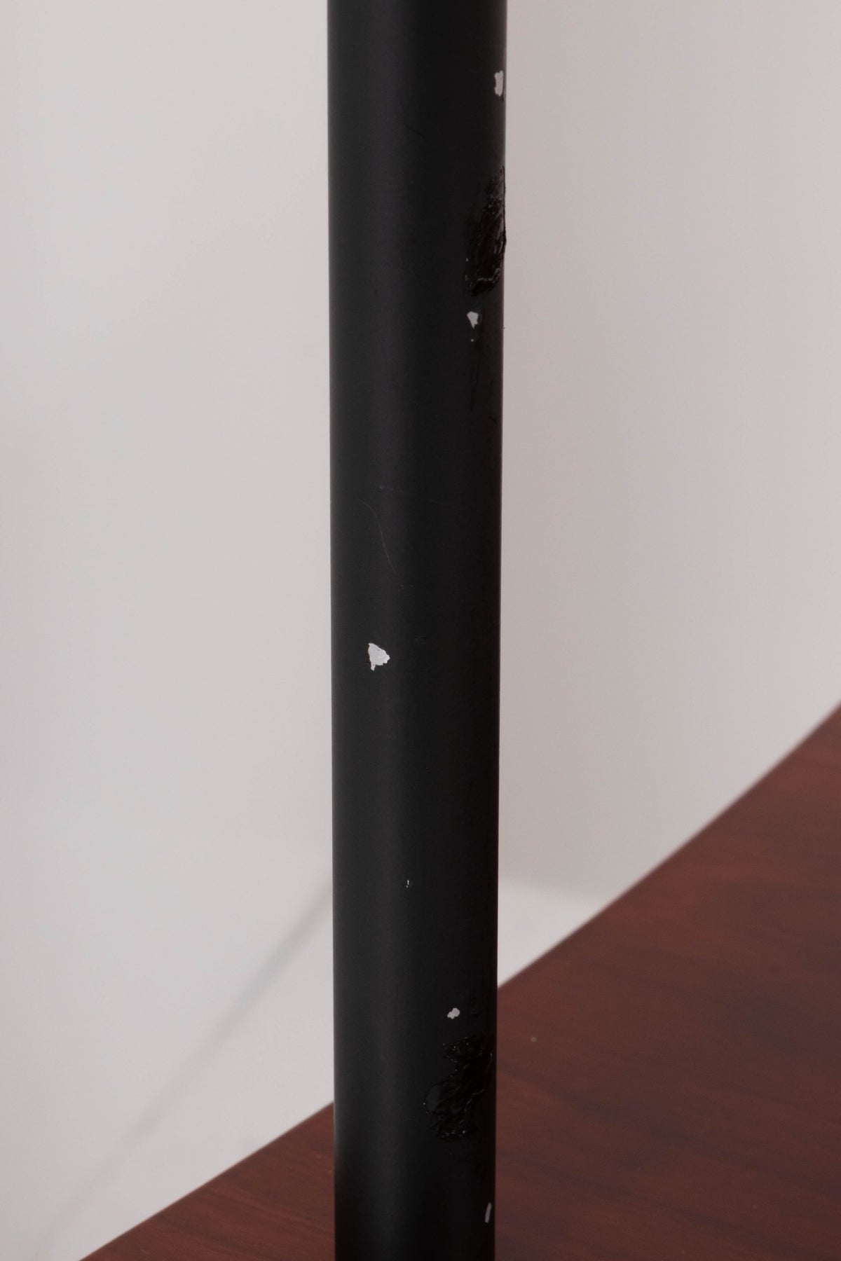 Close up of a used Quadraspire 4 Shelf Hifi Stand in a Dark Cherry / Black finish showing damage on stand