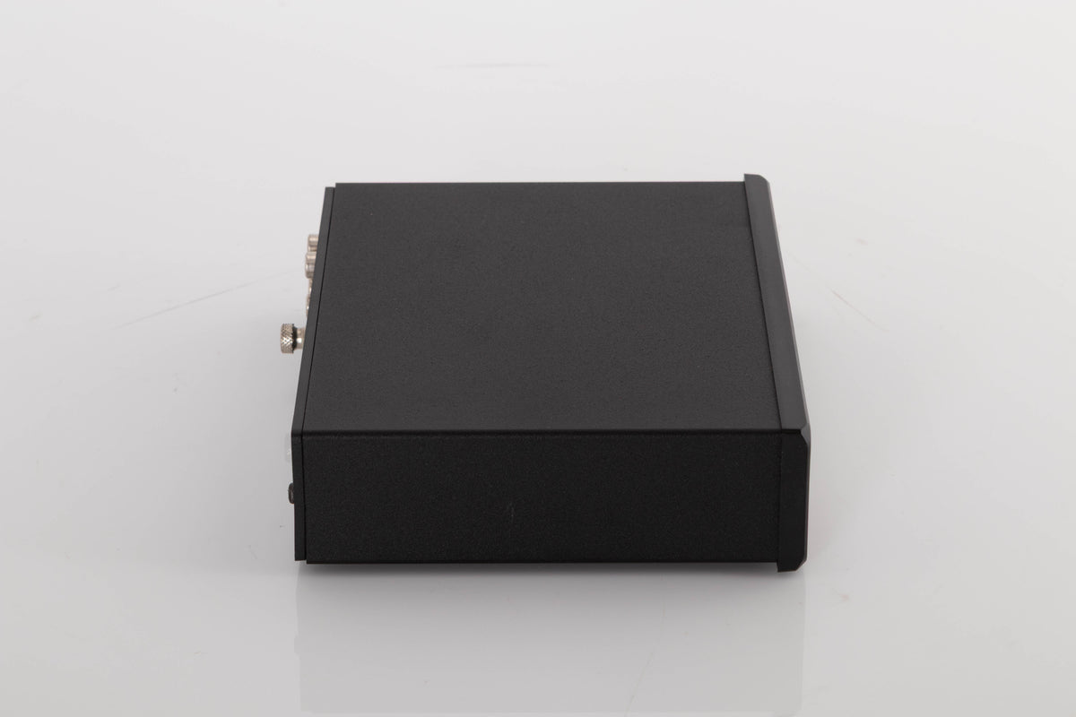 Side view of a used Rega FONO MM Phonostage