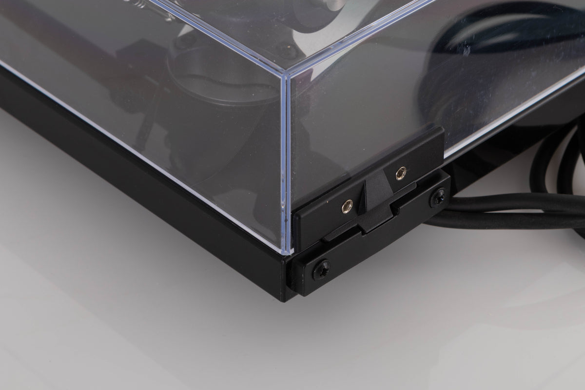 Rear left corner view of a used Rega Planar 3 Turntable in Black with ND7 Cartridge