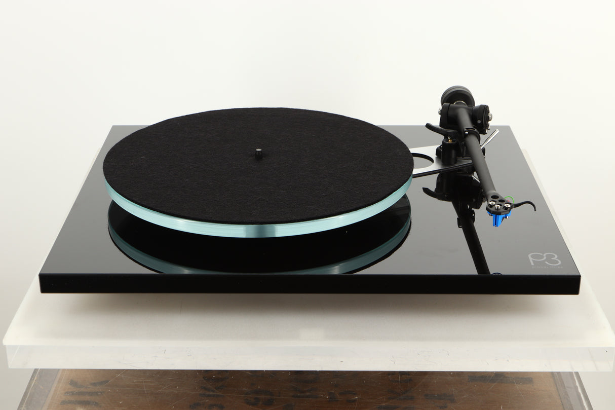Front view of a used Rega Planar 3 Turntable in Black finish with an Elys Cartridge