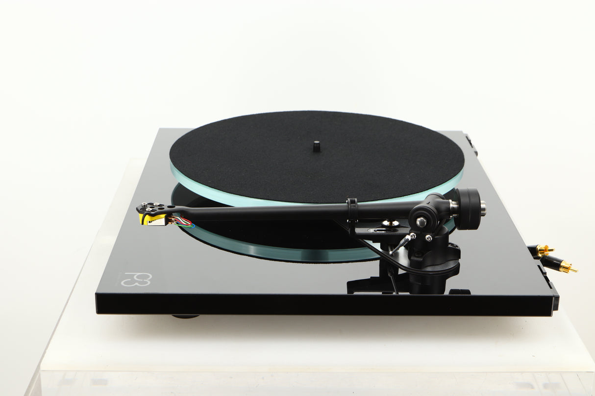 Side view of a used Rega Planar 3 Turntable with Exact Cartridge in Black Gloss finish