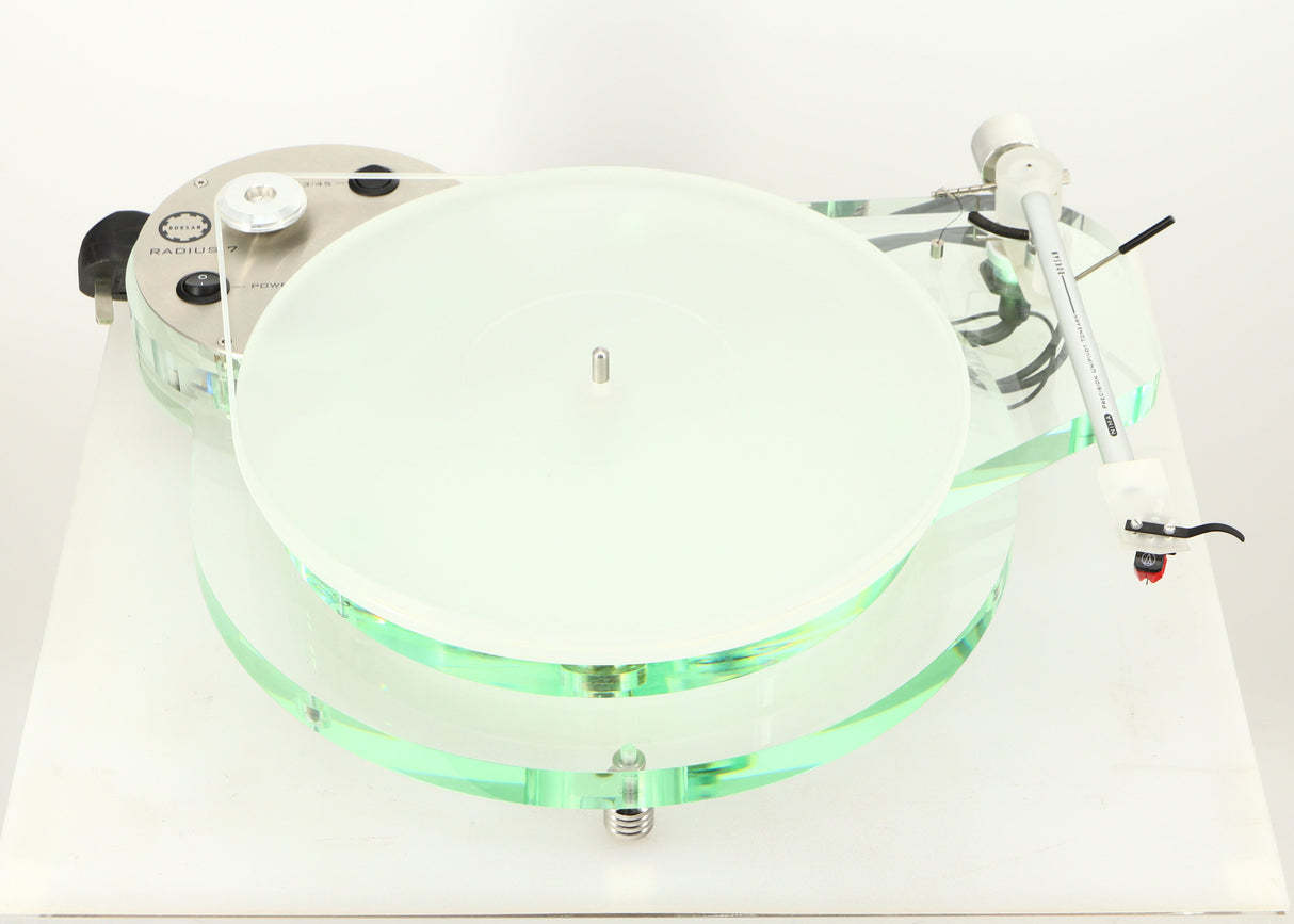 Front view of a used Roksan Radius 7 Turntable / T-VM95ML Cartridge