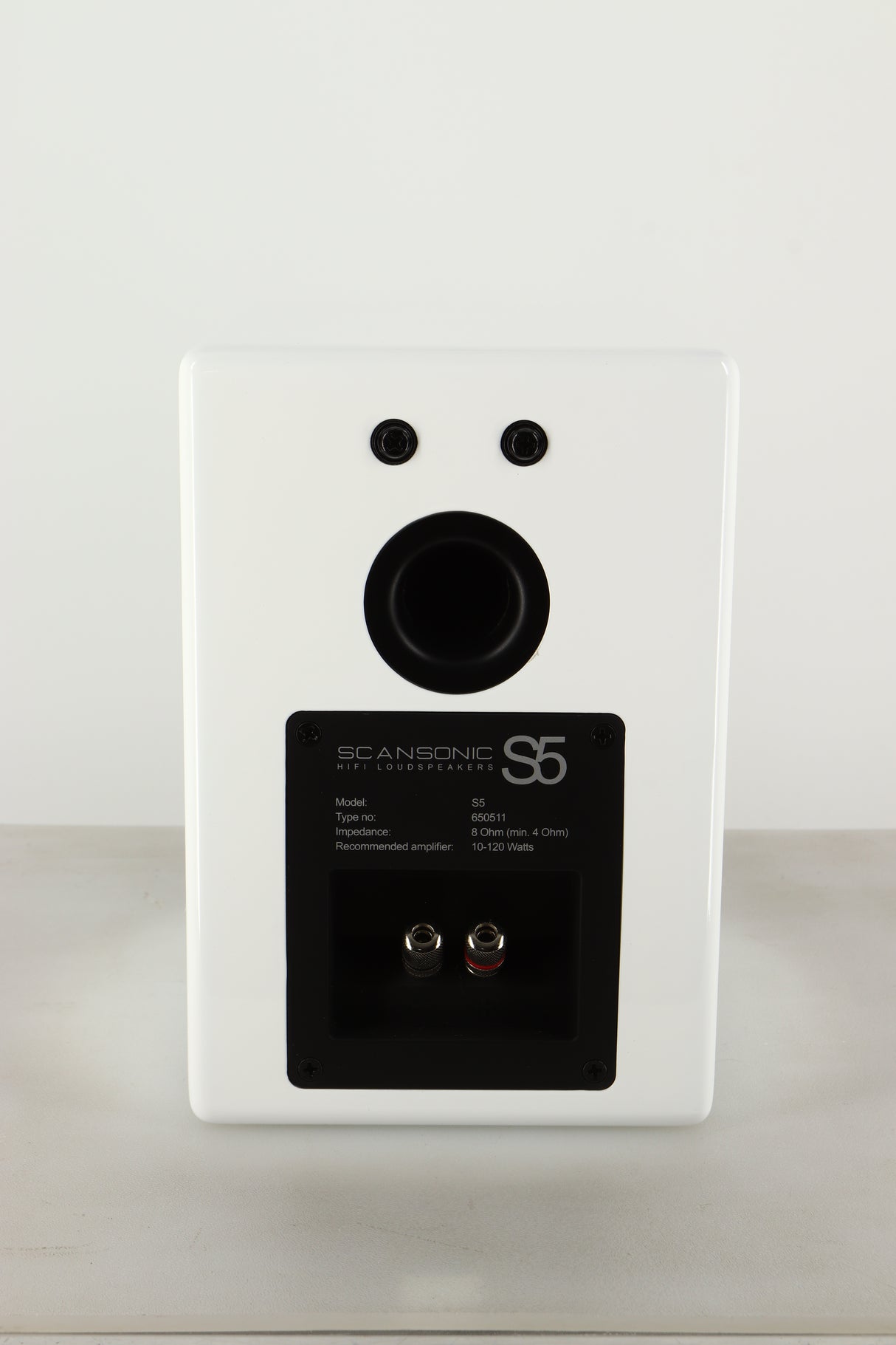 Rear view of an Ex Display Scansonic S5 Standmount Speakers in White finish