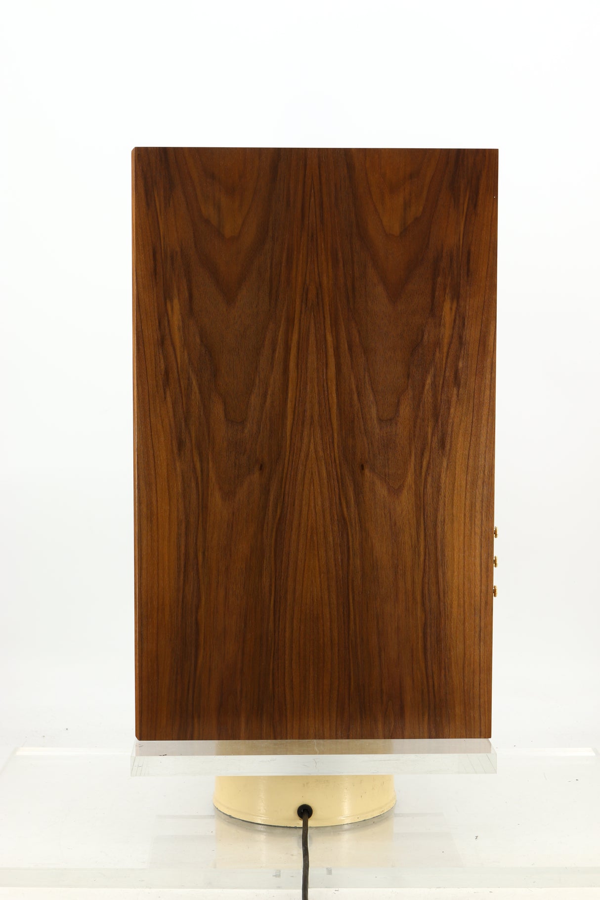 Side view of an ex-demo Spendor Classic 100 Standmount Speaker in Walnut finish