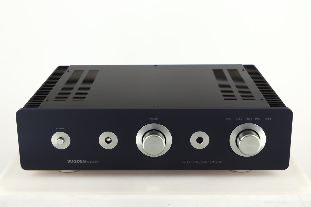 Front view of a used Sugden A21SE Signature Integrated Amplifier in a graphite finish