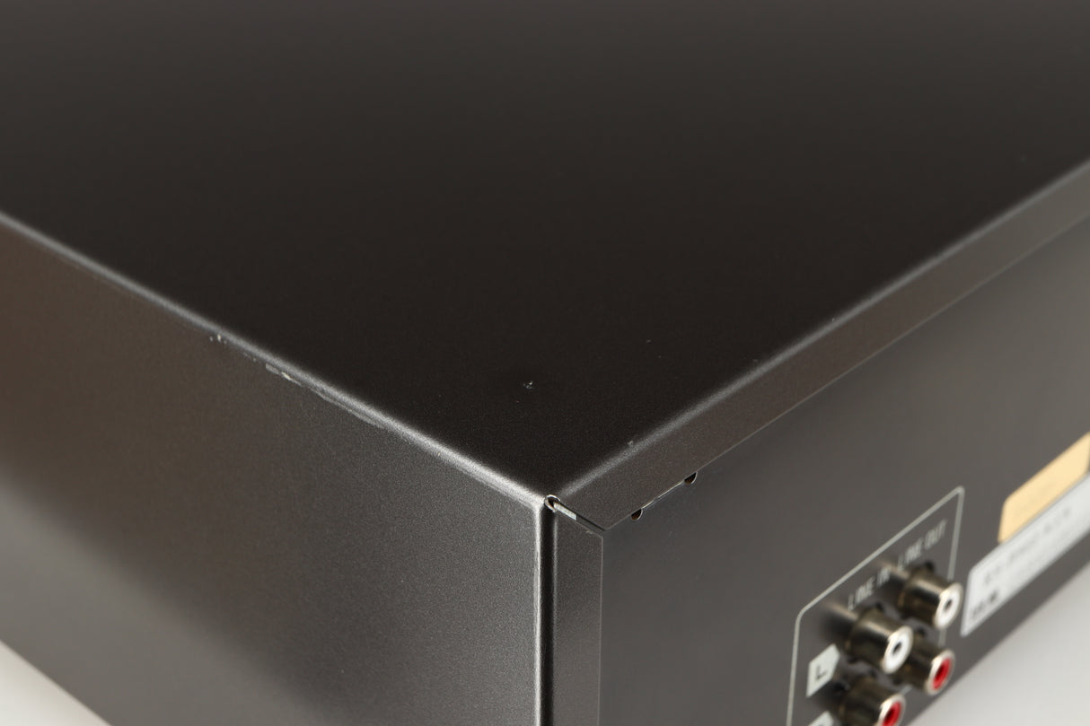 Close up of a used Technics RS-B905 Cassette Deck showing some scratches