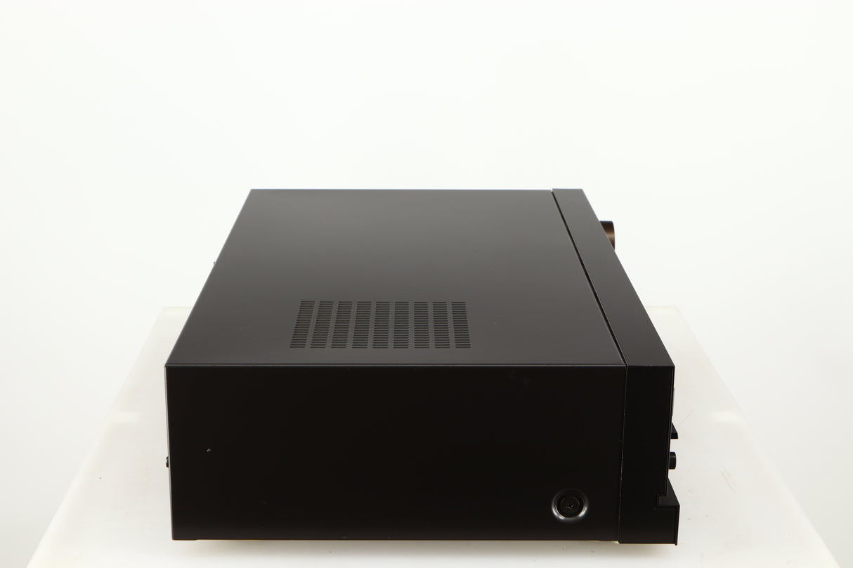 Left side view of a used Technics RS-B905 Cassette Deck
