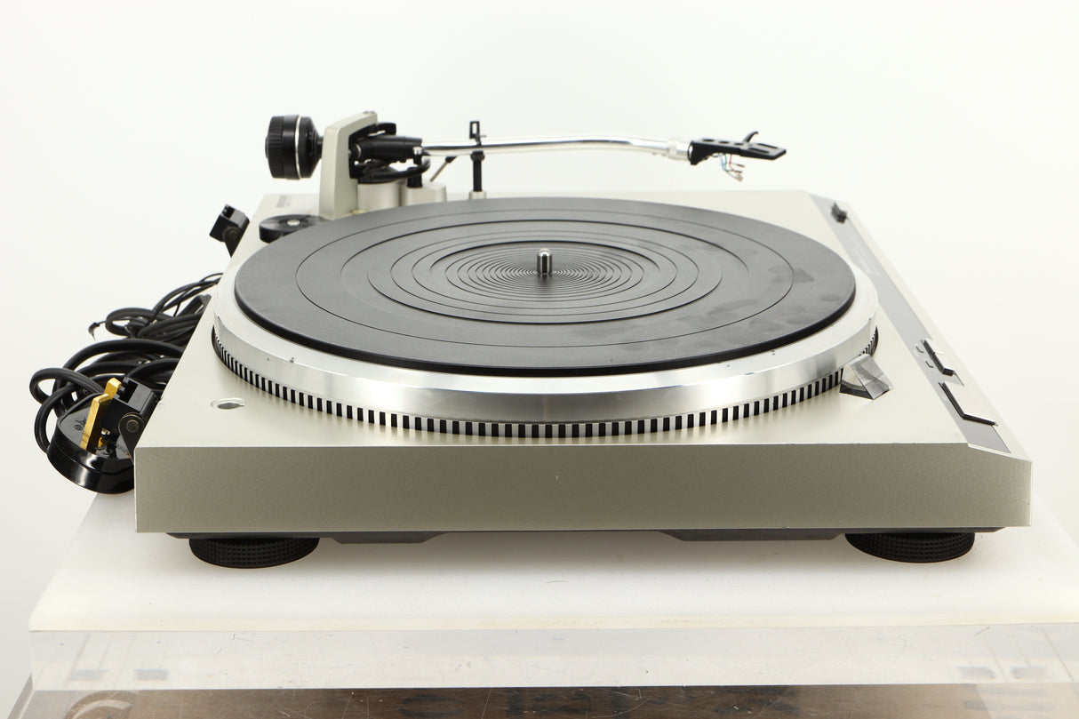 Side view of a used Technics SL-Q2 Direct Driver Turntable in Silver