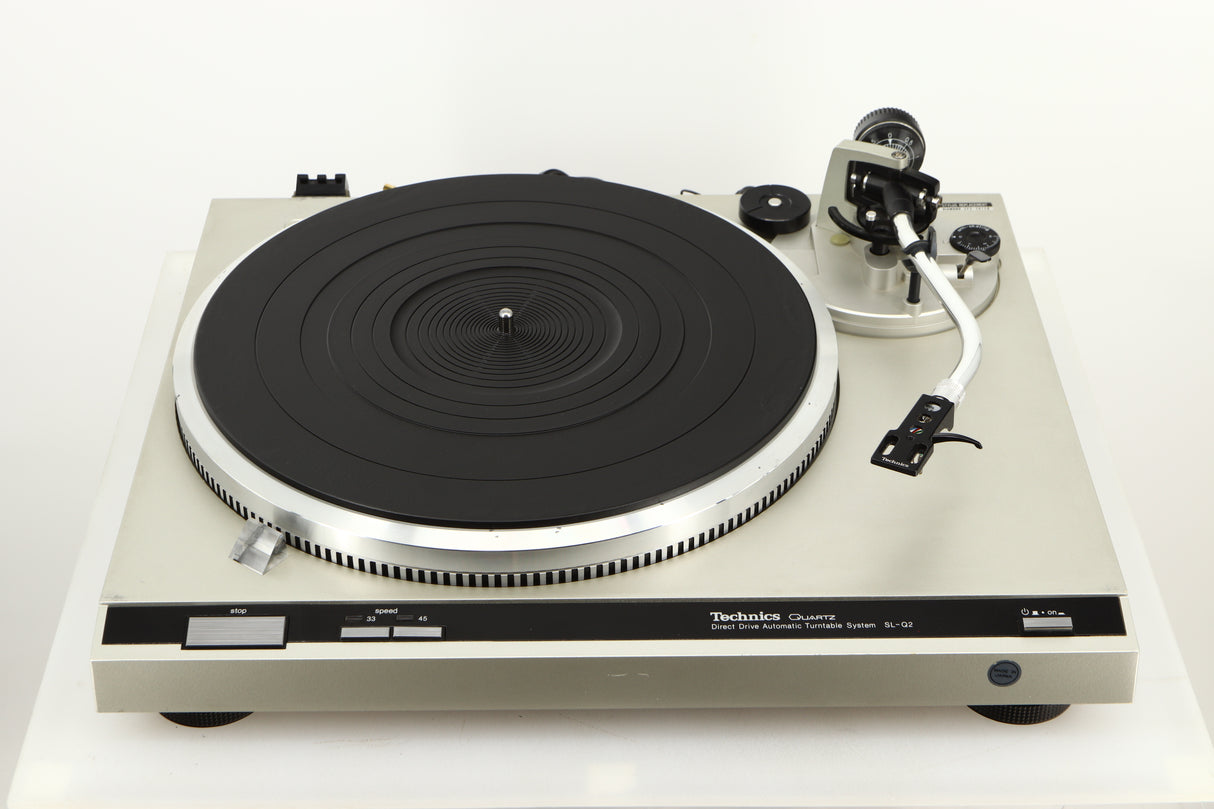 Top view of a used Technics SL-Q2 Direct Driver Turntable in Silver