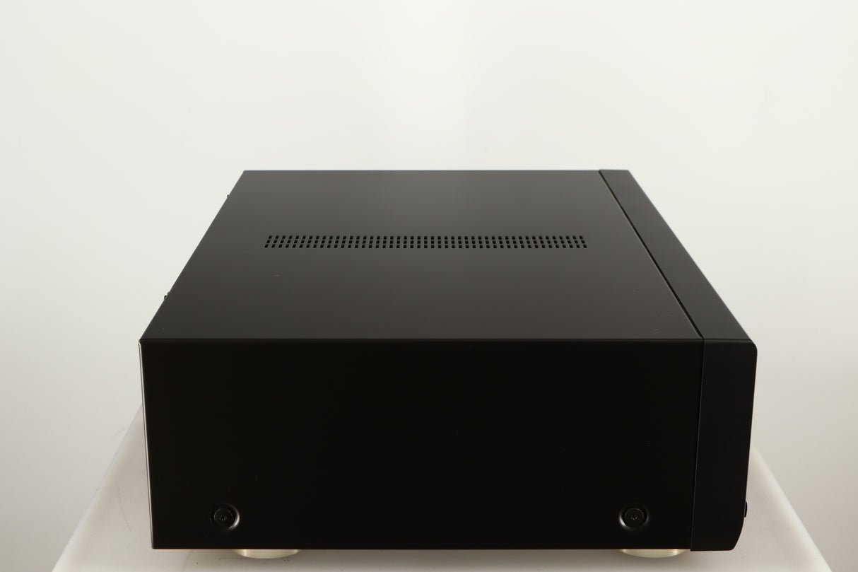 Left side view of a used Technics SE-A1000M2 Power Amplifier in a black finish