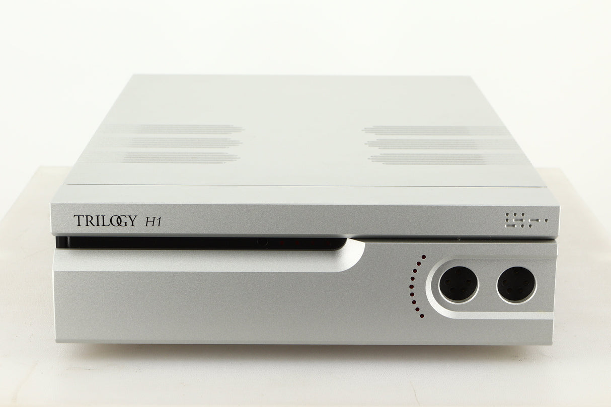 Front view of a used Trilogy Audio H1 Valve Headphone Energiser in Natural finish