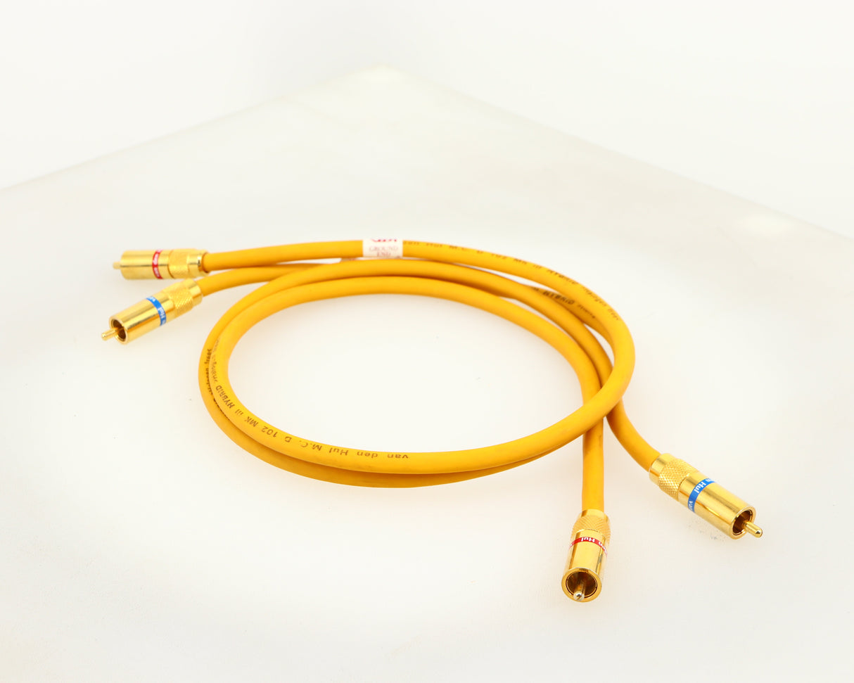 Front right angle of a used Van Den Hul D-102 MKIII Interconnect 0.8m Cable in a yellow finish