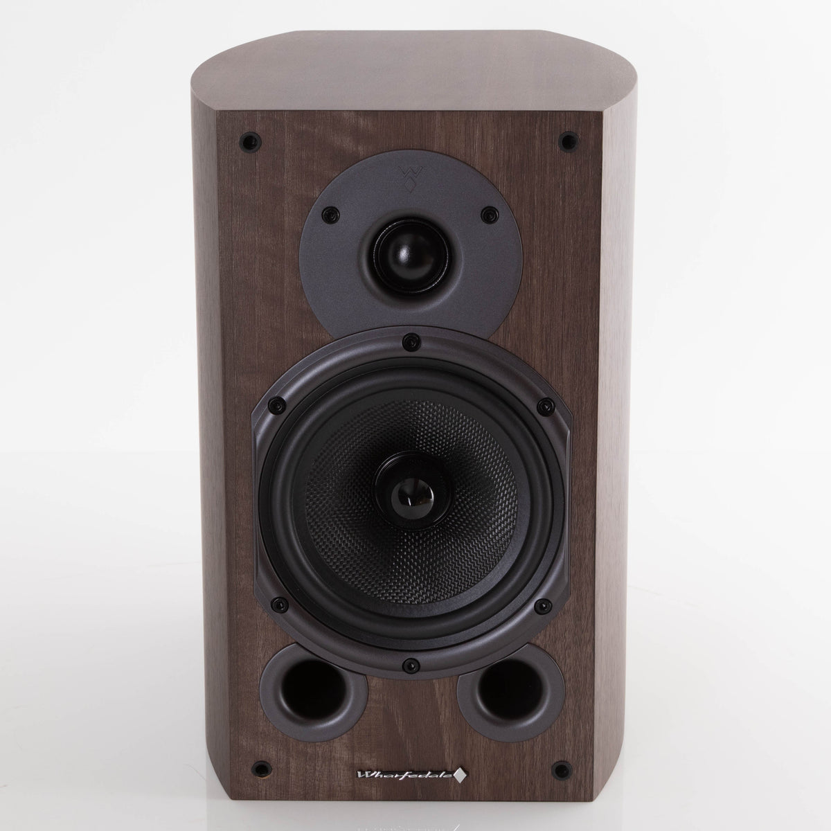 Front view of a used Wharfedale Diamond 9.1 Standmount Speaker in a Walnut Pearl finish