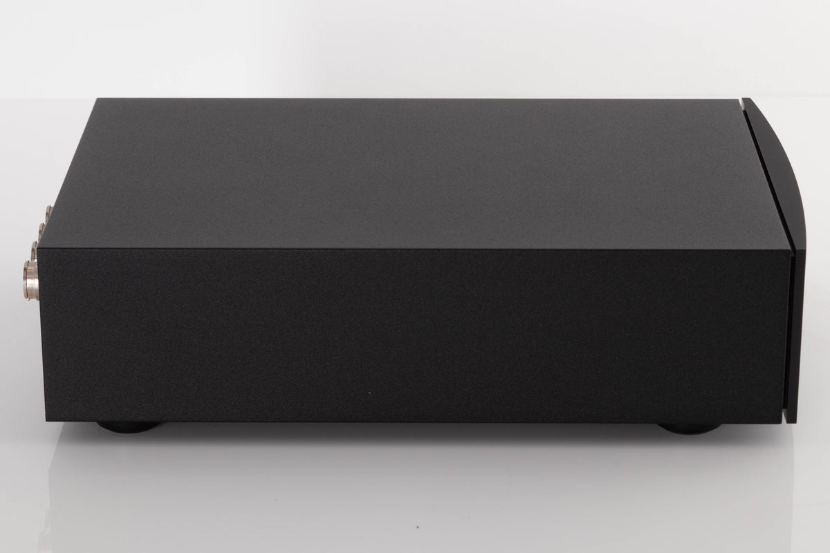 Left side view of a used Naim Hicap DR Power Supply in a Black finish