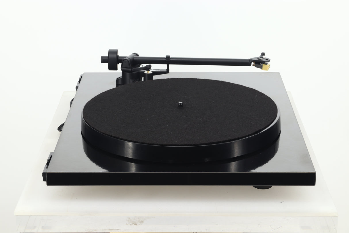 Rega Planar 1 Turntable - Black