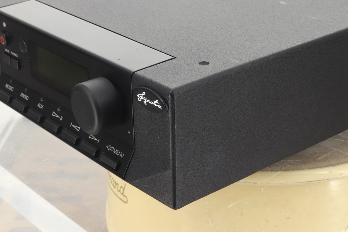 Cyrus Stream X Signature Streamer - Brushed Black