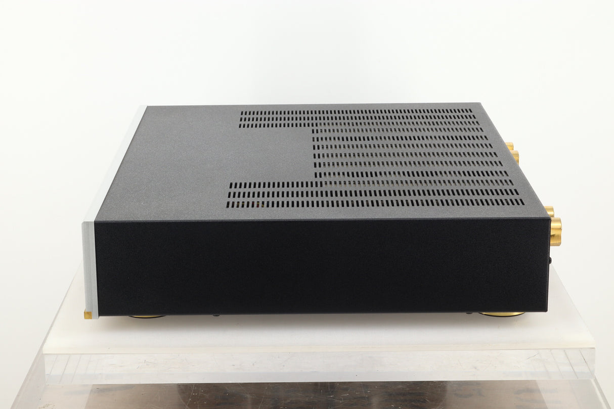Musical Fidelity A3CR Power Amplifier