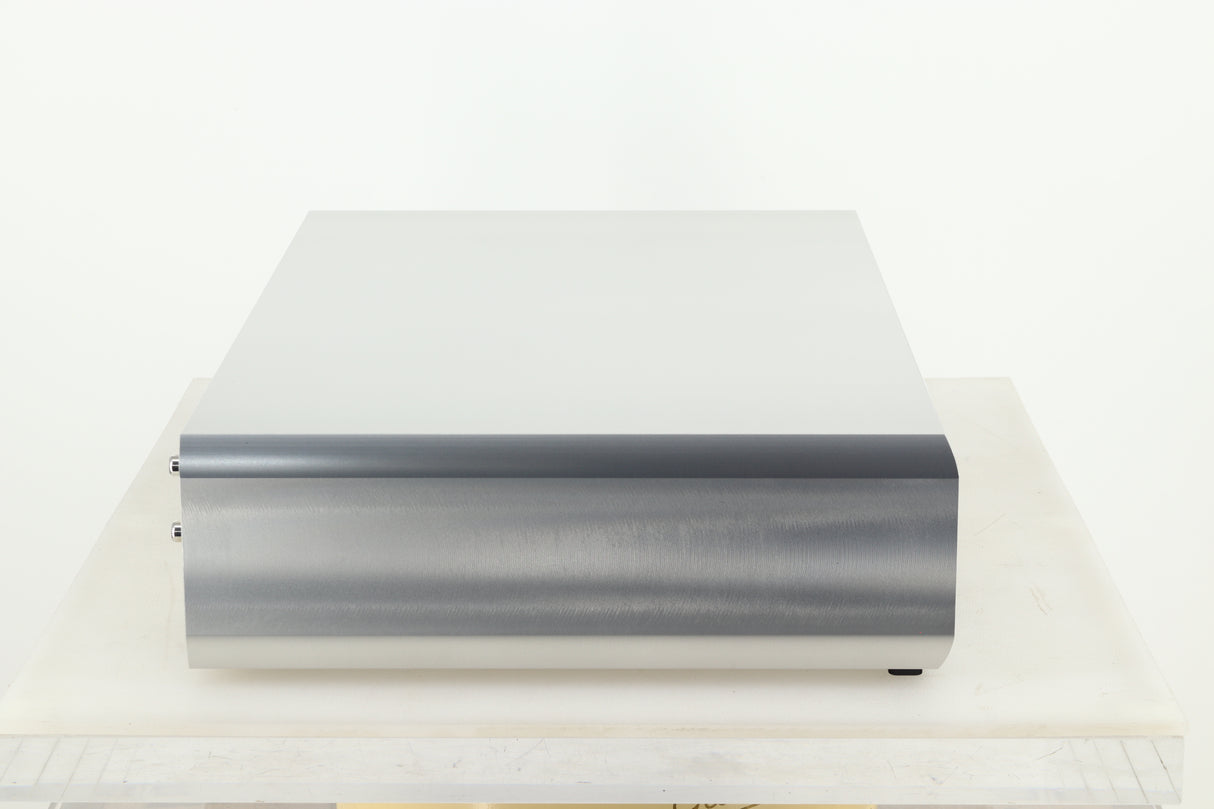 Ayre KX-R Pre Amplifier - Silver / MX-R Monoblock Power Amplifier Pair - Silver