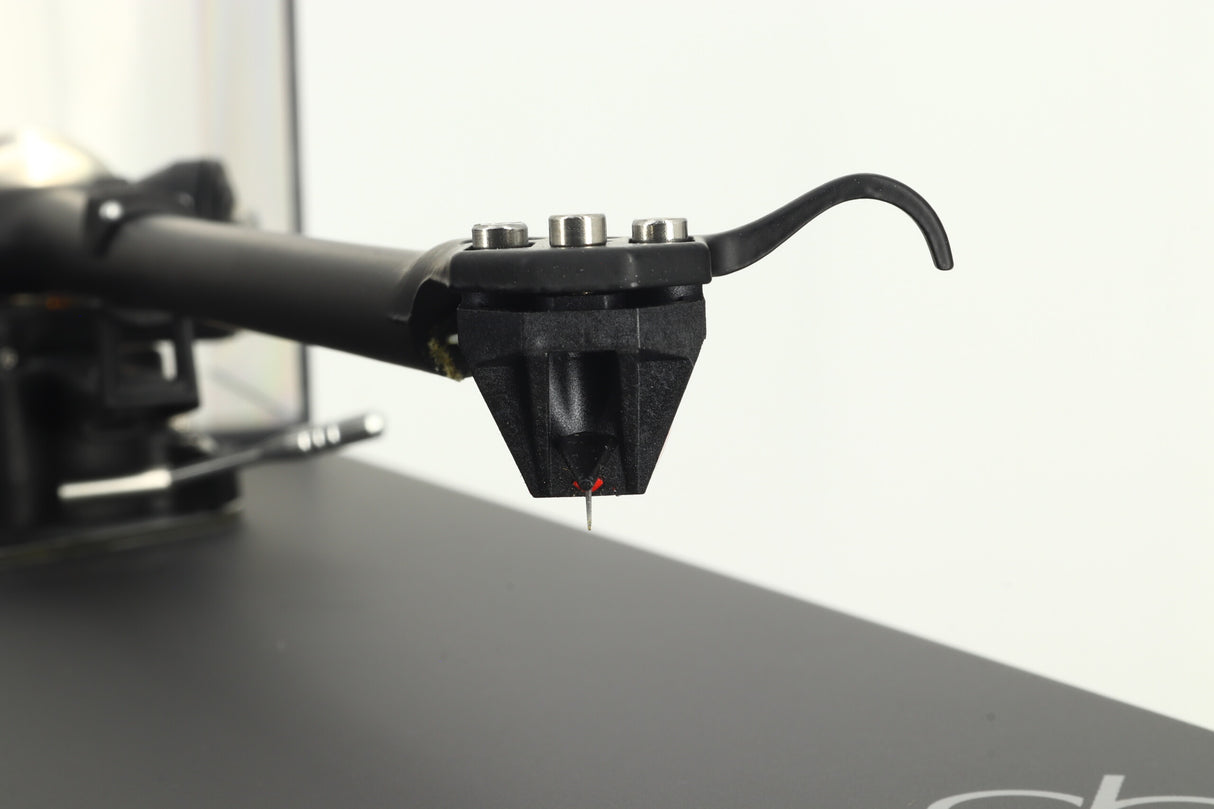 Rega Planar 6 Turntable - Black / Ania Pro MC Cartridge