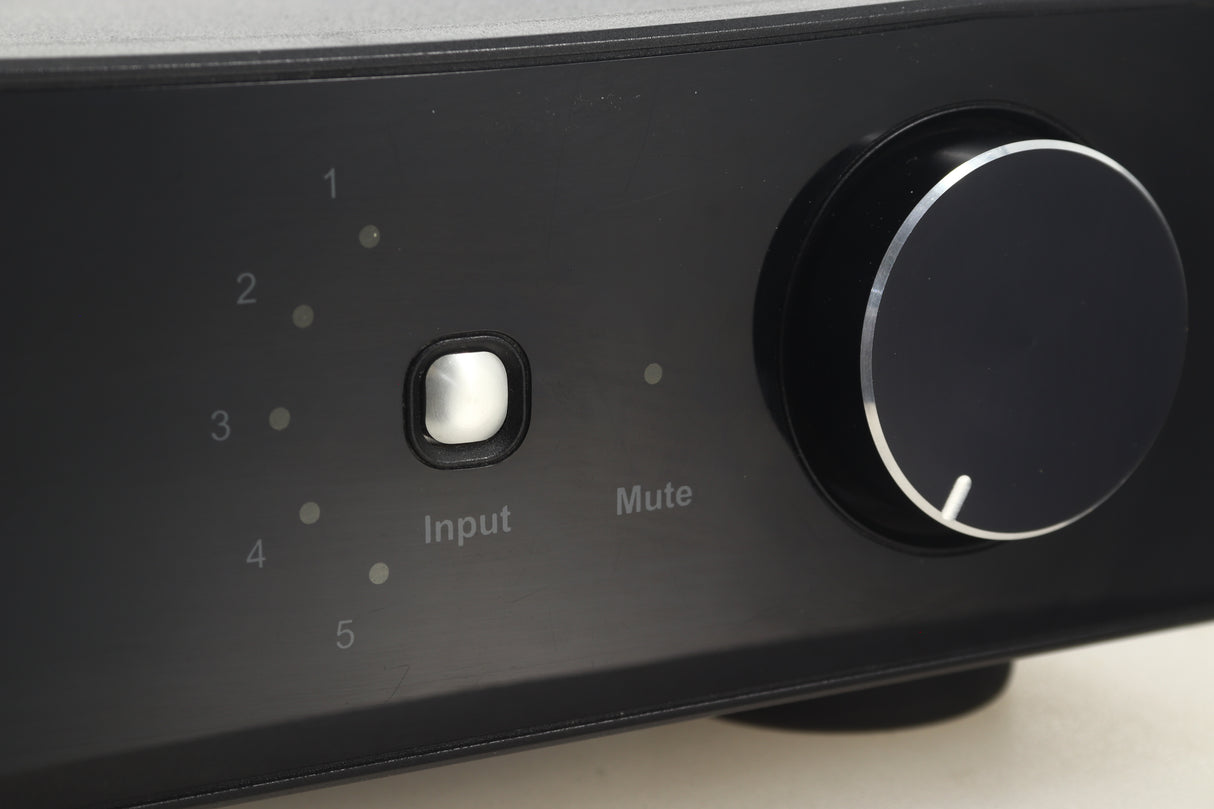 Rega Brio-R Integrated Amplifier