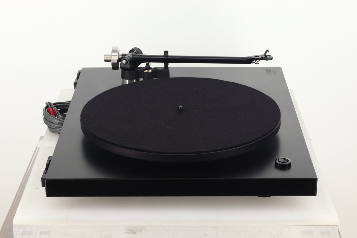 Rega Planar 3 Turntable (24v Motor Upgrade) / NEO Power Supply