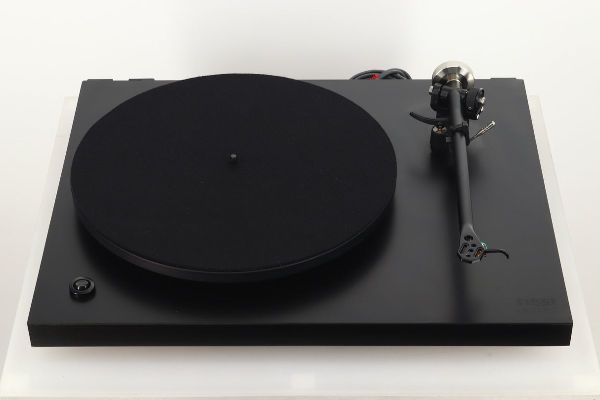 Rega Planar 3 Turntable (24v Motor Upgrade) / NEO Power Supply