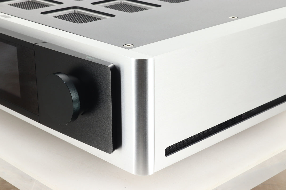 NAD M32 Integrated Amplifier