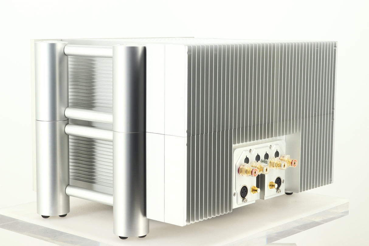 Chord Electronics SPM4000 Power Amplifier - Silver