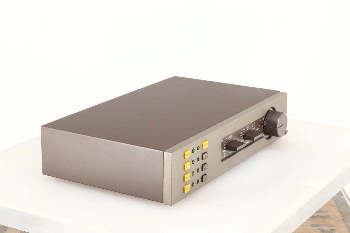 Quad 34 Pre Amplifier