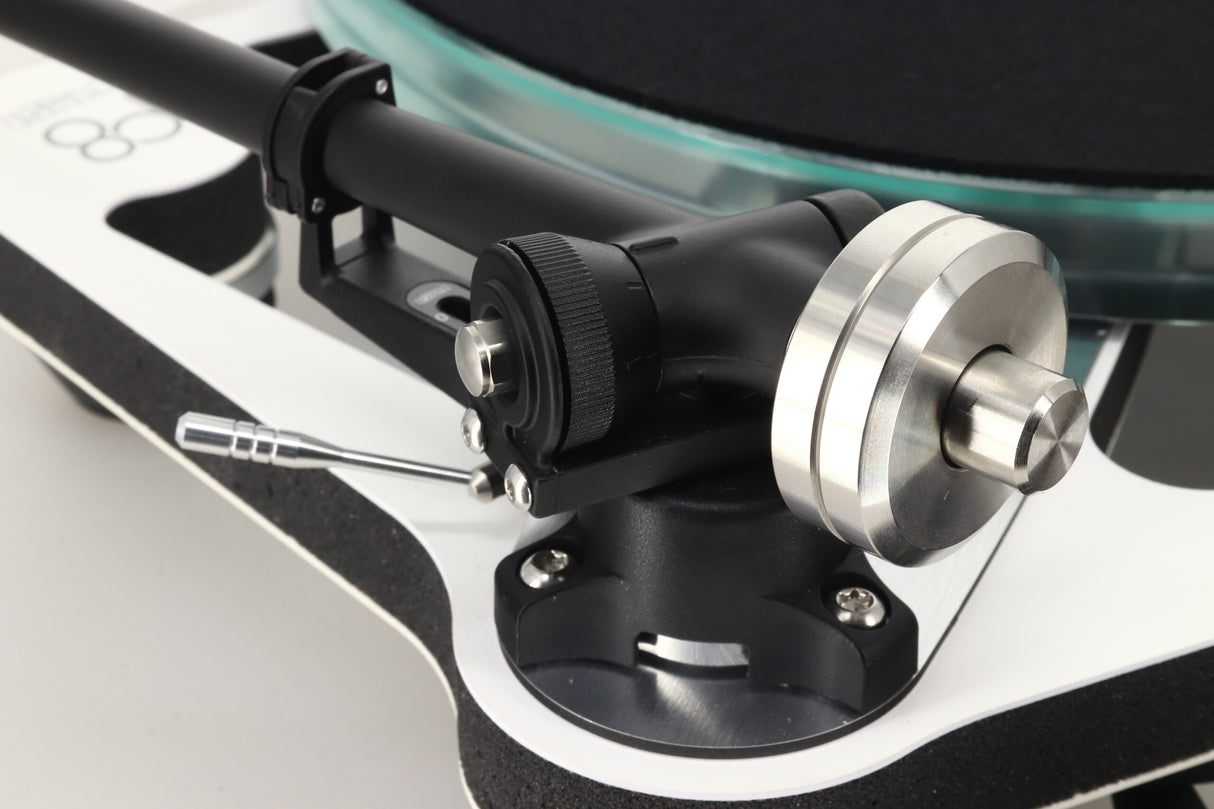 Rega Planar 8 Turntable - White, no cartridge