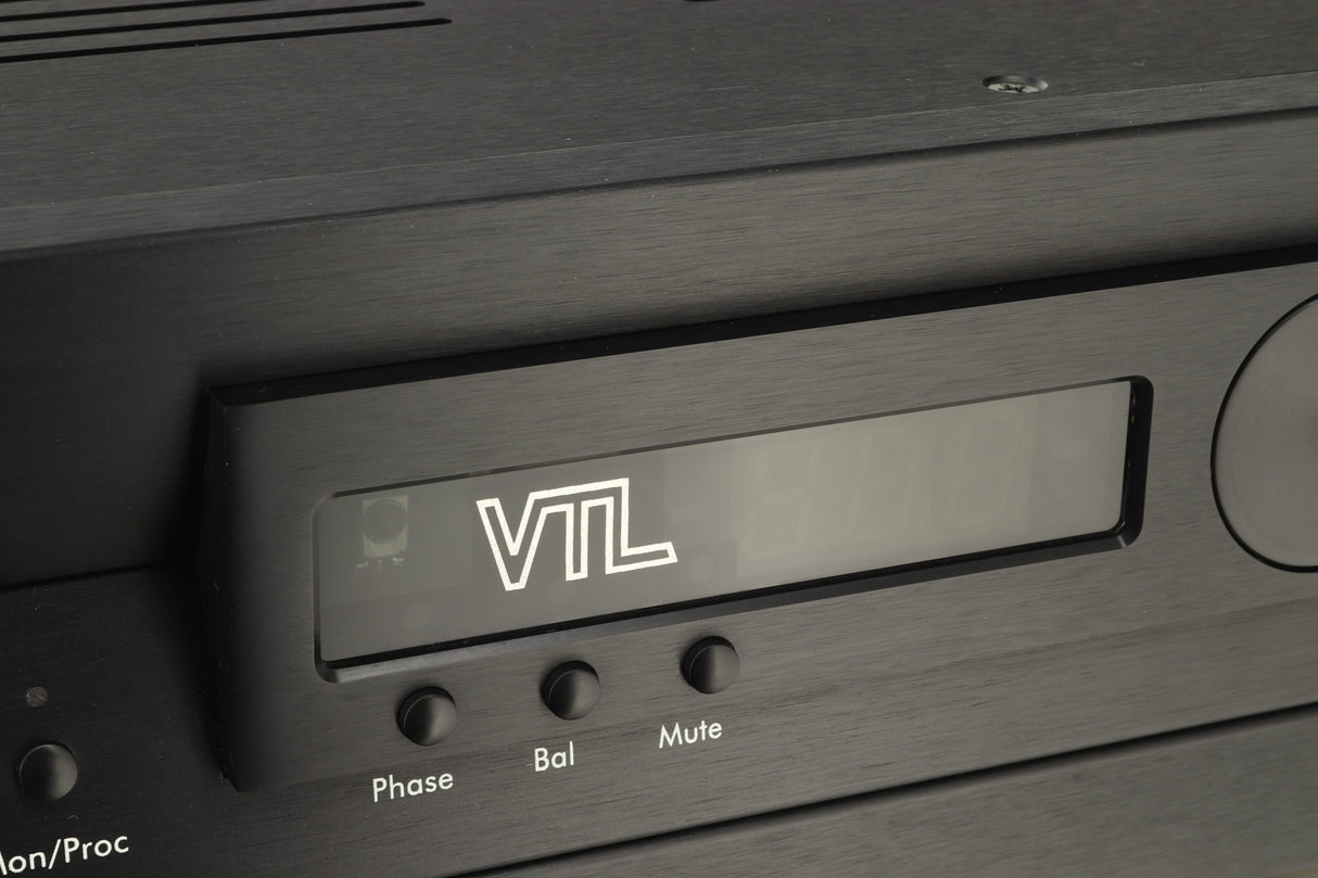 VTL TL5.5 Series 2 Signature Pre Amplifier - Black