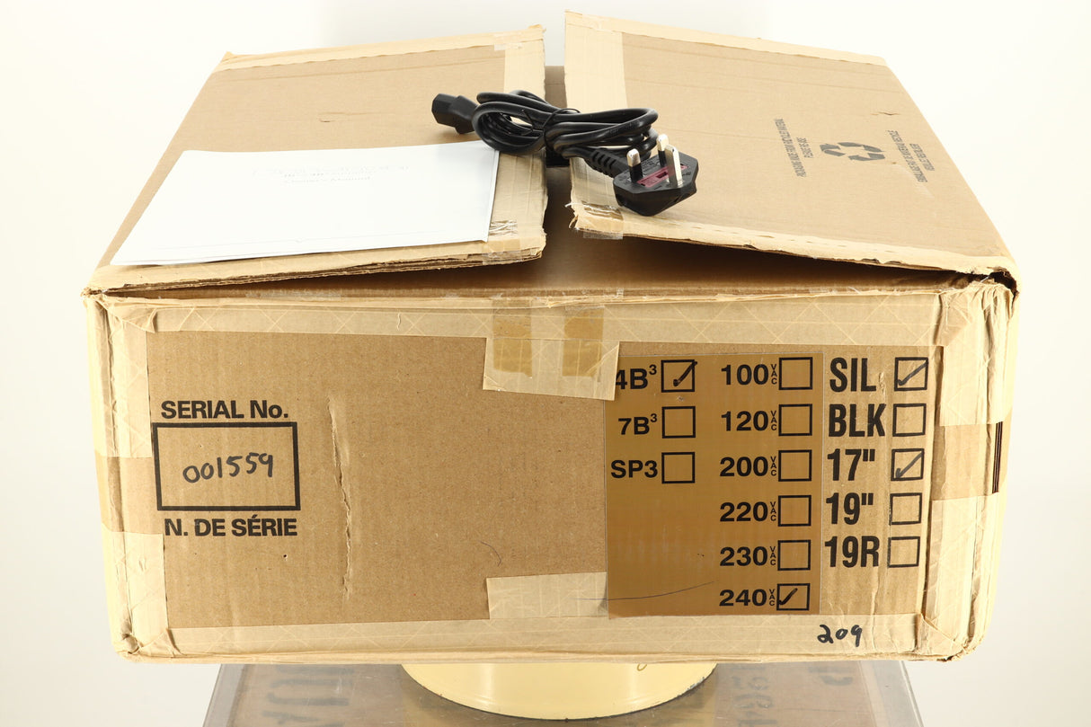 Bryston 4B³ Power Amplifier - Silver