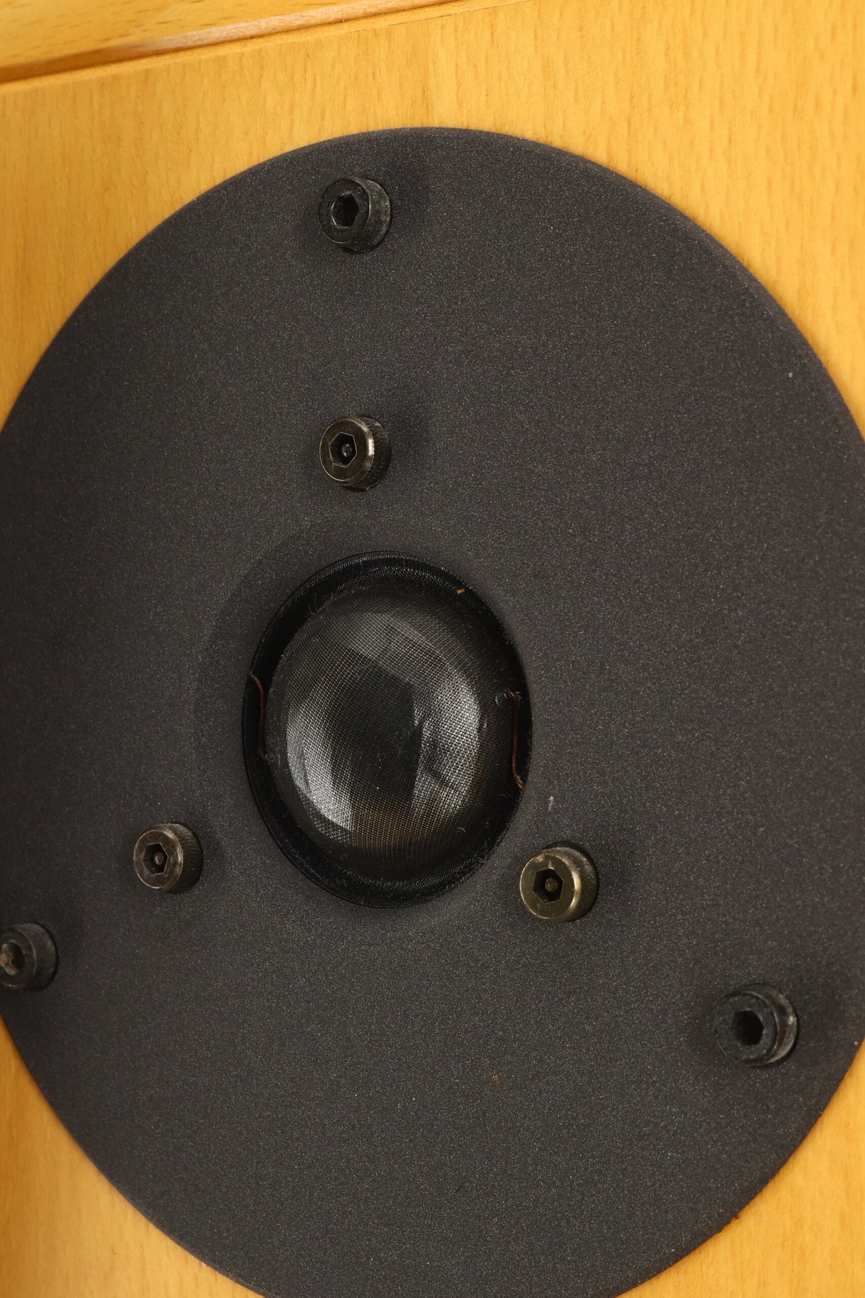 Dynaudio Contour 1.3 Standmount Speakers - Beech