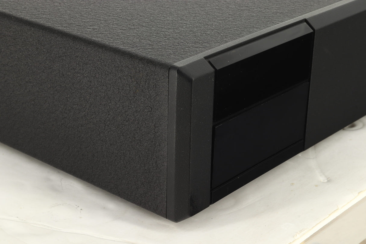 Linn Kairn Pre Amplifier